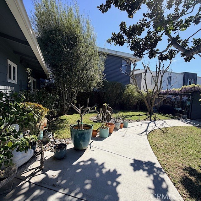 Building Photo - 100 S Prospect Ave