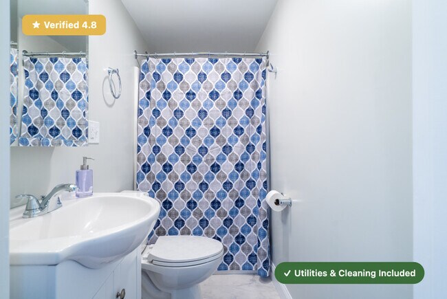 Building Photo - Furnished Bedroom with Private Bath in Cambridge