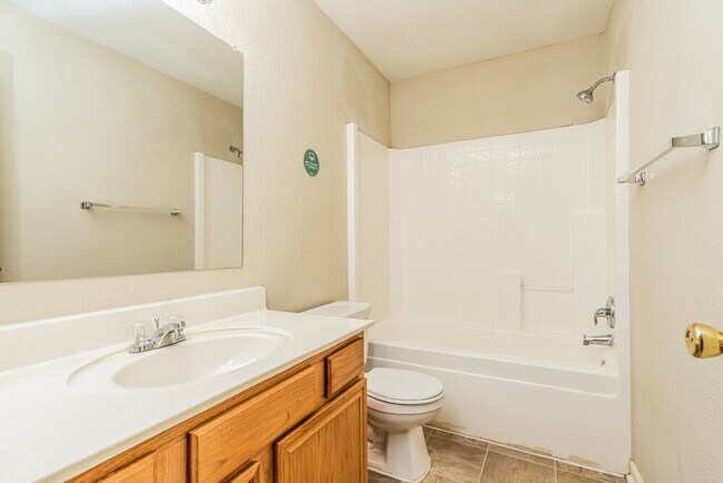 Building Photo - 6329 Glen Knoll Dr