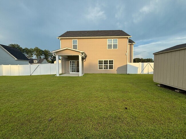 Building Photo - Rental - LIKE NEW!!!!  Absolutely Beautiful!!!