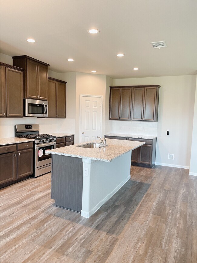 Building Photo - 441 Aurora Creek Ln