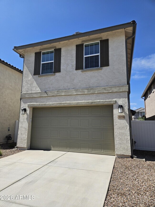 Building Photo - 3357 S Primrose