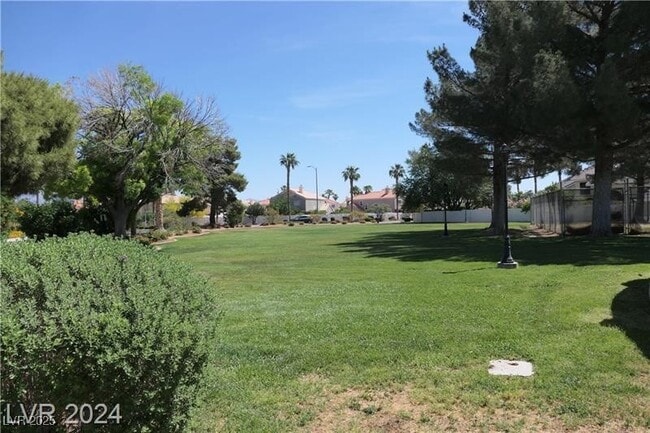 Building Photo - 6665 Golden Pond Cir