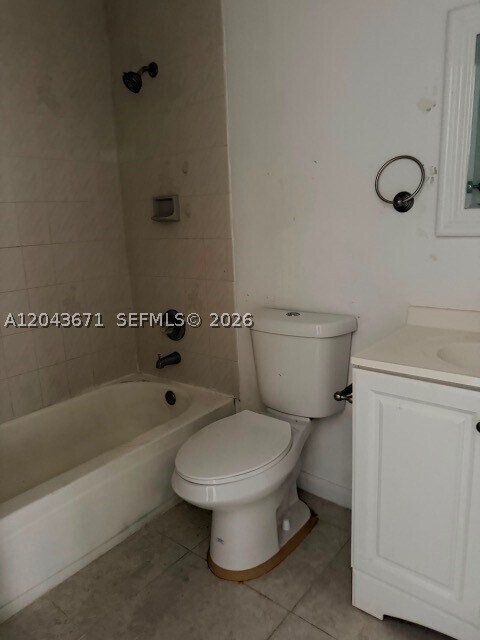 Building Photo - 6256 SW 129th Ave