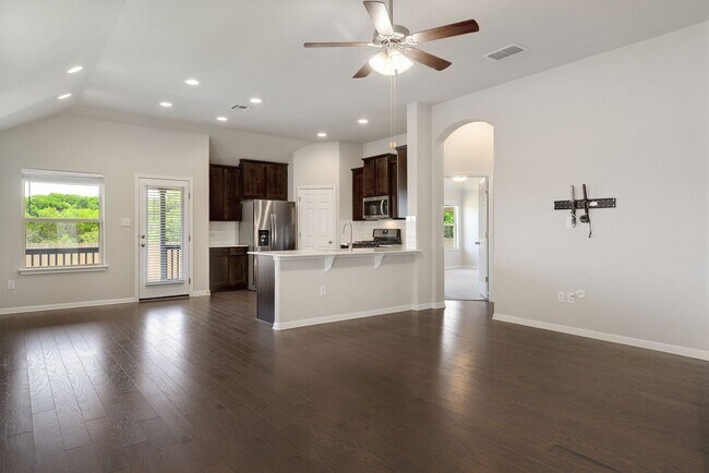 Building Photo - 1008 Goldilocks Ln., Manchaca, TX  78652