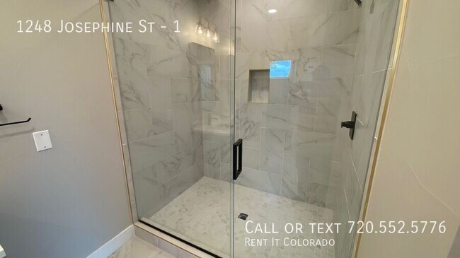 Building Photo - 1248 Josephine St