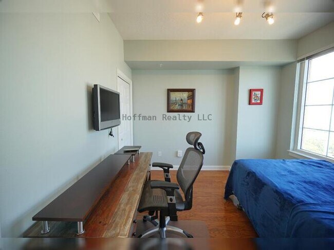 Building Photo - It's All About the View! Fully Furnished Luxury Living