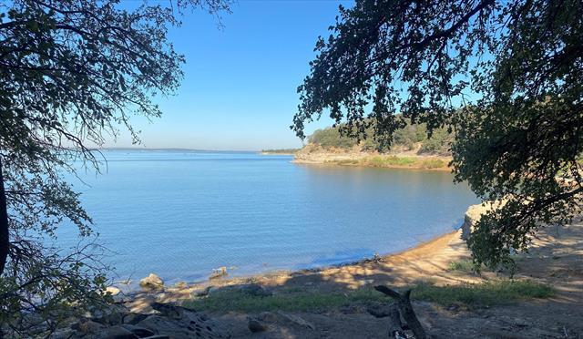 Building Photo - 2850 Lakeside Pkwy