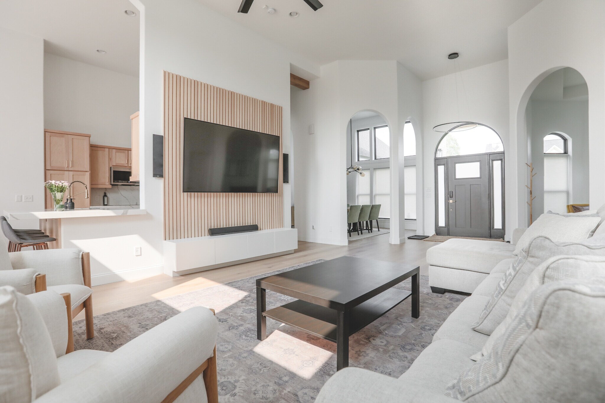 Building Photo - 2010 Merlin Dr