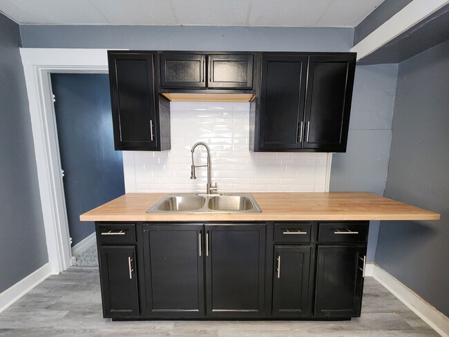 Building Photo - Single family home in Dayton, Ohio