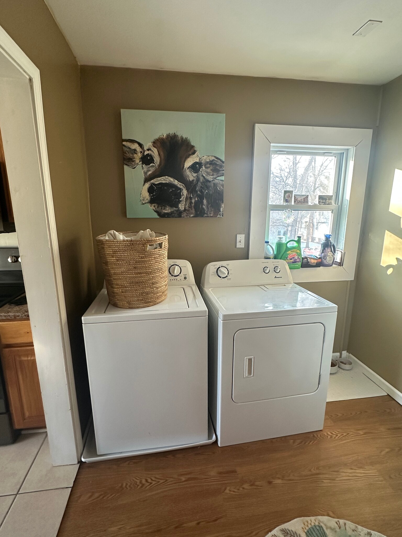 Building Photo - 630 S Washington St