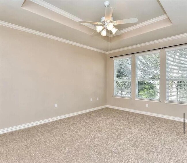 Building Photo - 921 Apache Mountain Ln