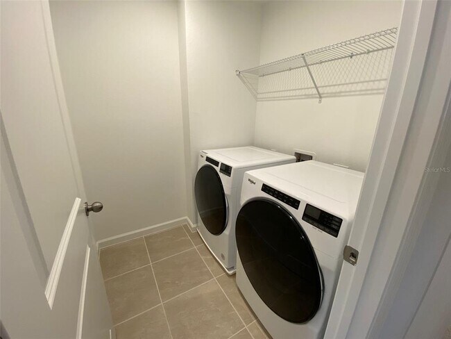 Building Photo - 9052 Ocean Tide Wy