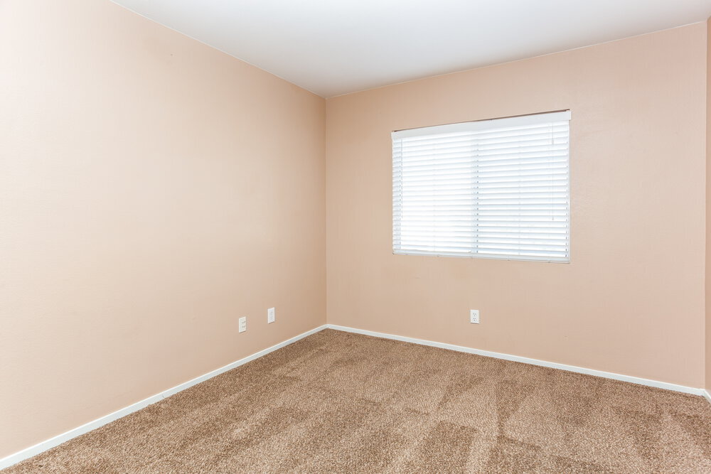 Building Photo - 8939 Green Jade Dr