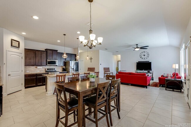 Building Photo - 8626 Pardner Ranch