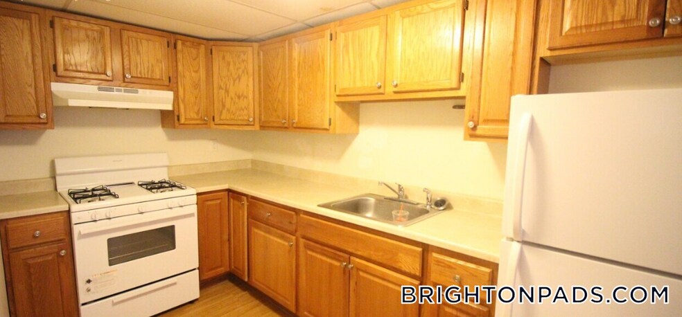 Building Photo - 8 Vinal St