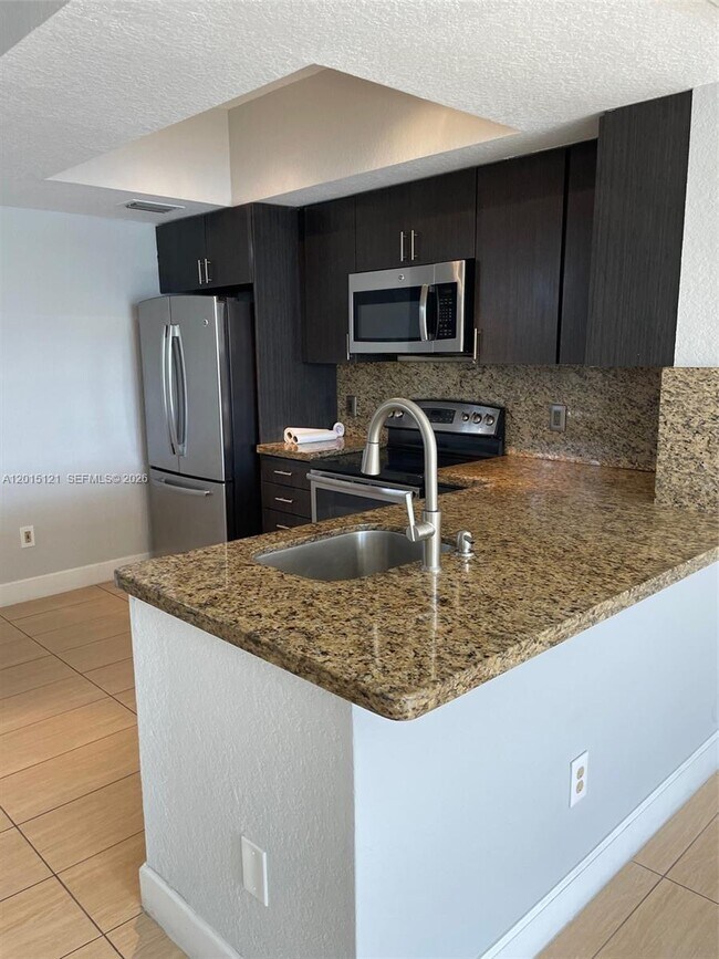Building Photo - 711 SW 148th Ave
