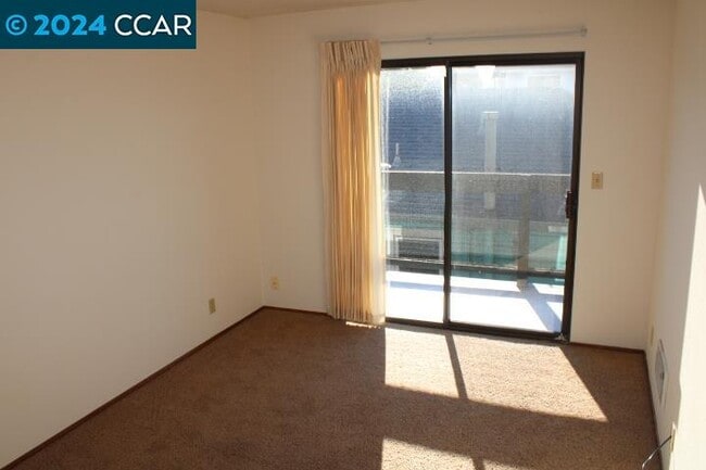 Building Photo - 1531 Liberty St