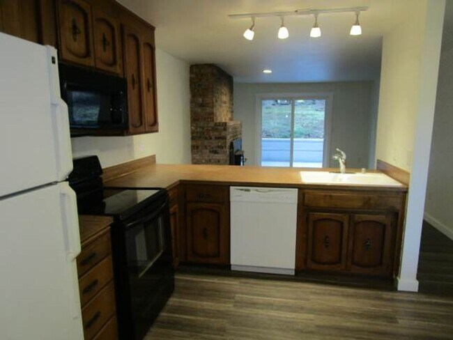 Building Photo - 5304-5304 96th Ave Ct NW