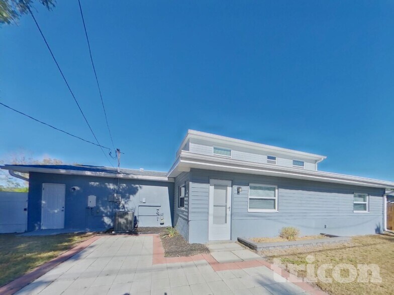 Building Photo - 7394 Norwich Ln