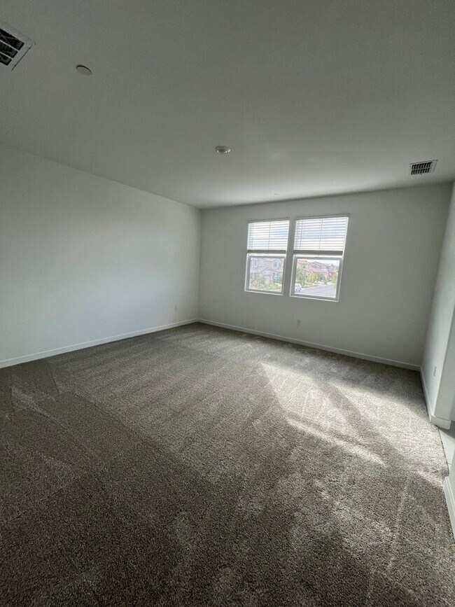 Building Photo - Brand New 2-Story Home in Spring Lake Area of Woodland-$500 Off First Month's Rent