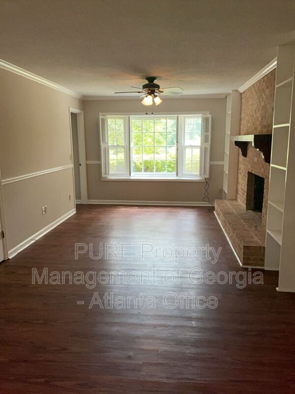 Building Photo - 1386 Stonehenge Ct