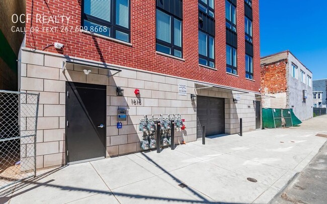 Building Photo - Two Bed Brewerytown Apartment