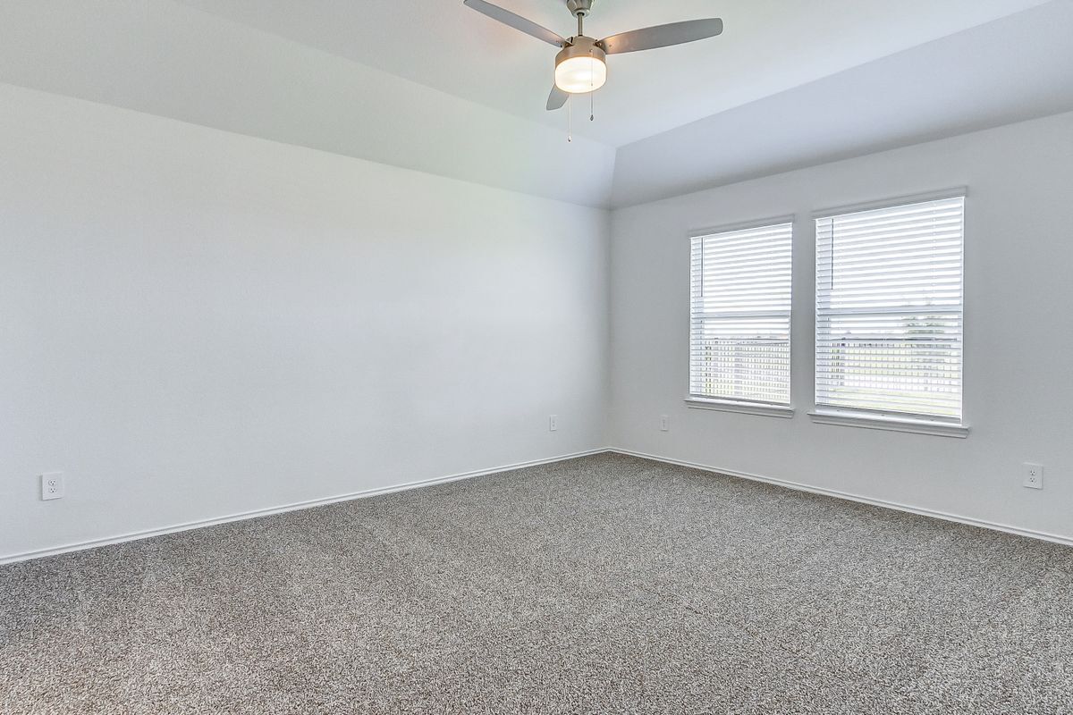 Building Photo - 4953 Almond Ter Dr