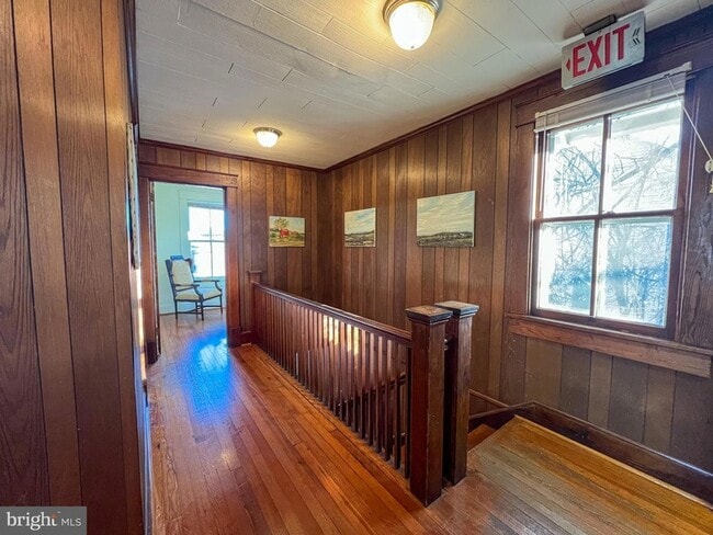 Building Photo - 314 North St