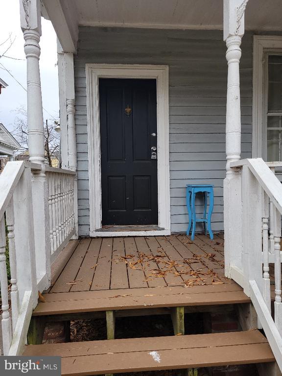 Building Photo - 1107 Prince Edward St