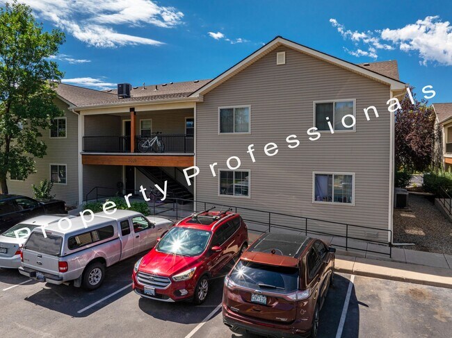 Building Photo - Two Bedroom Apartment in Rifle