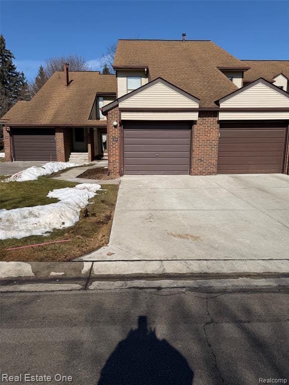 Building Photo - 6540 Ridgefield Cir