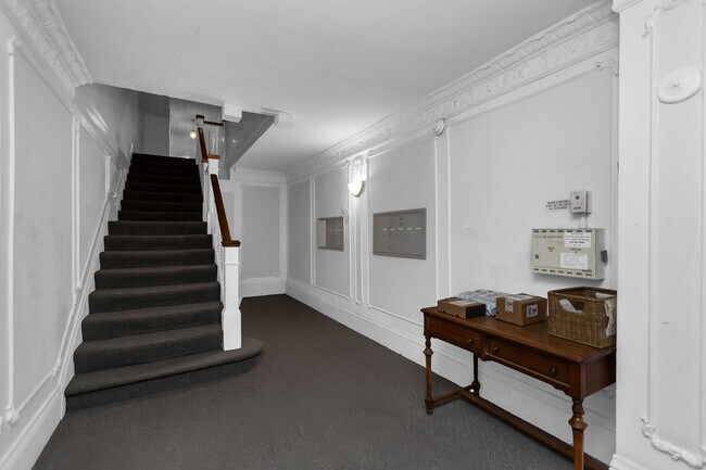 Floorplan - 2945 Van Ness