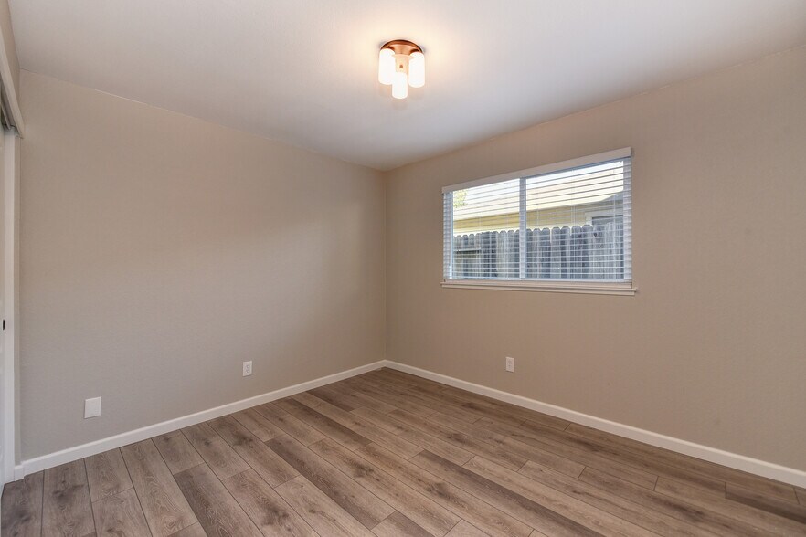 Bedroom-1 - 6933 Trovita Way