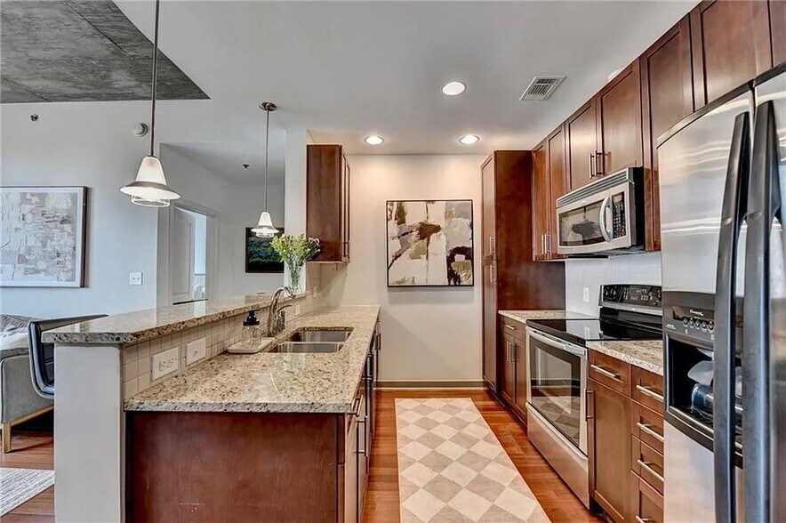 Building Photo - 855 Peachtree St NE