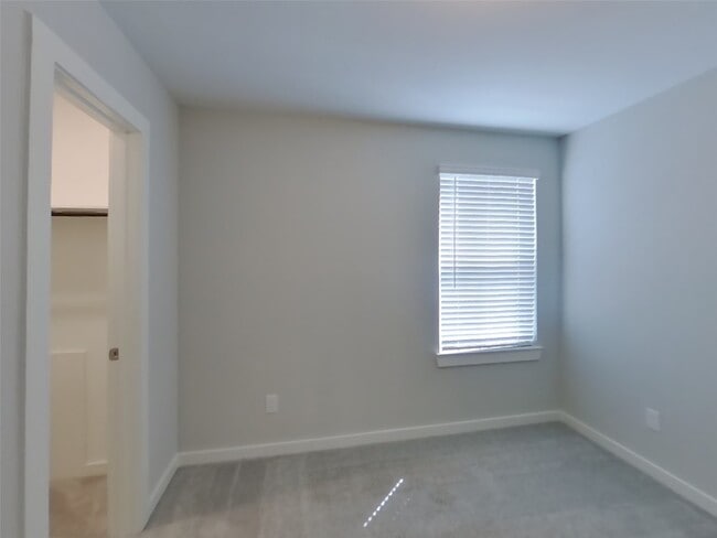 Building Photo - 22749 Terrazzo Dr