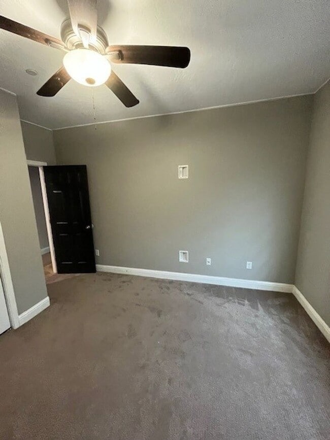 Building Photo - Coming Soon!