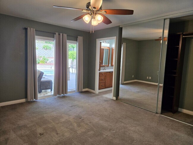 Building Photo - Stunning single-story Vista Del Cerro home with a private backyard oasis designed for effortless ...