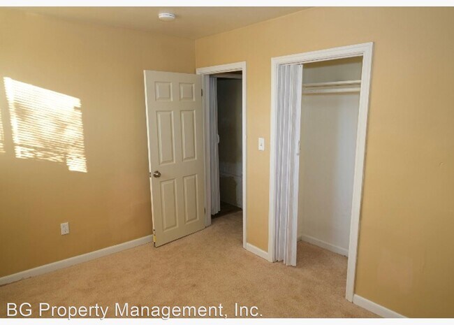 Building Photo - 2 br, 1 bath House - 6414 Fairdel Avenue A...