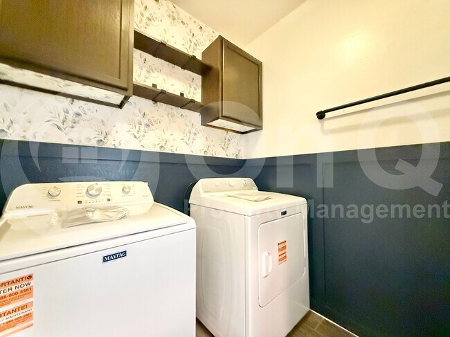 Building Photo - 3471 E Azalea Dr