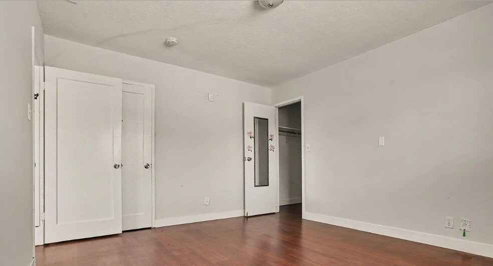 Building Photo - 936 Lucia Ct
