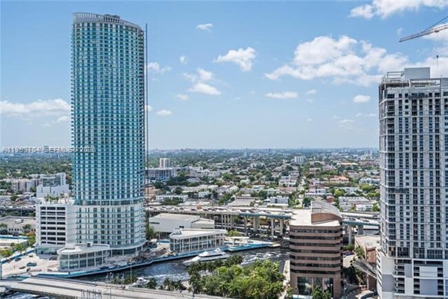 Building Photo - 90 SW 3rd St