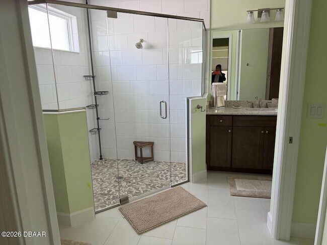 Building Photo - 621 Hang Loose Wy