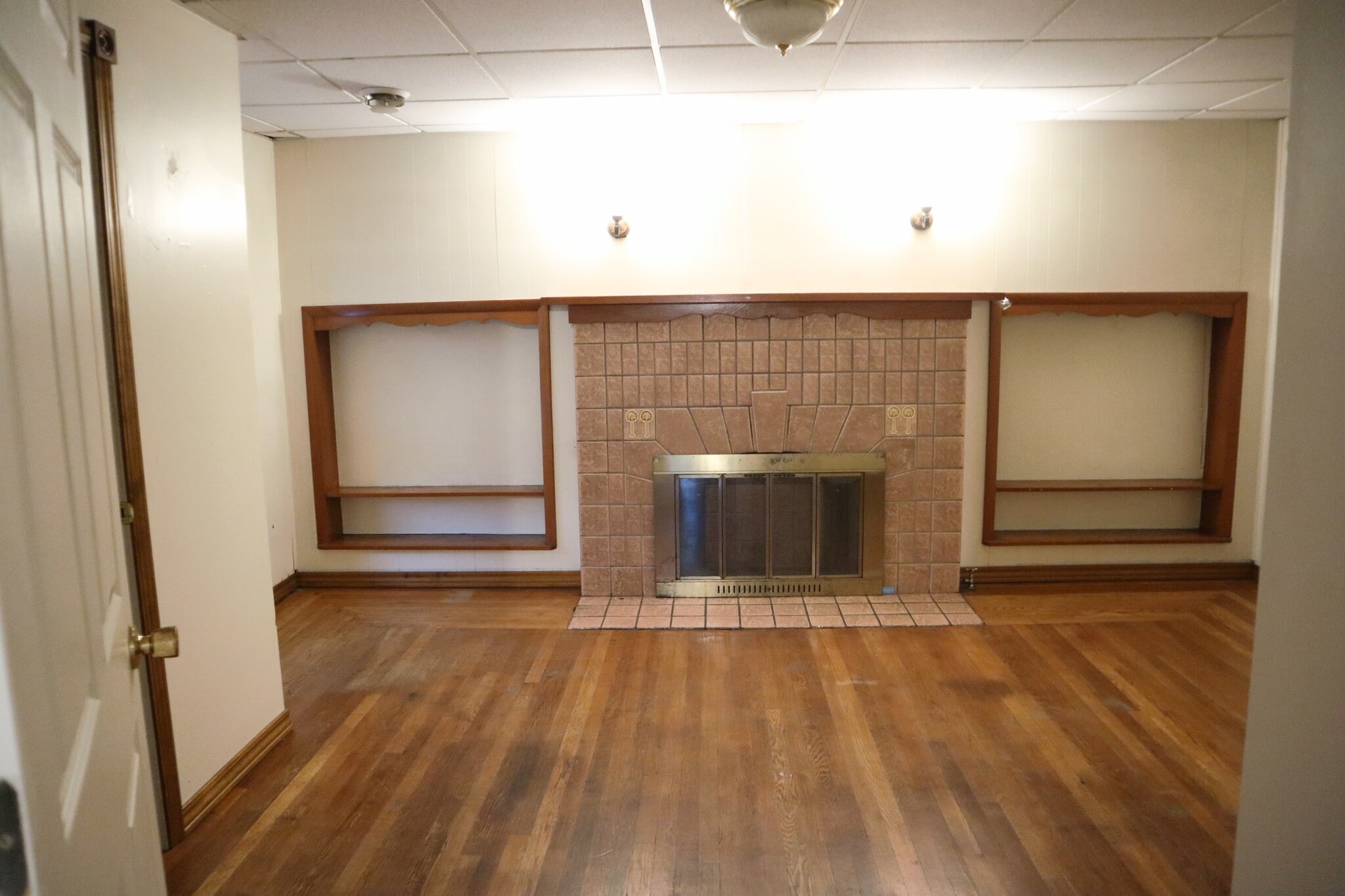 Building Photo - 302 Liberty St