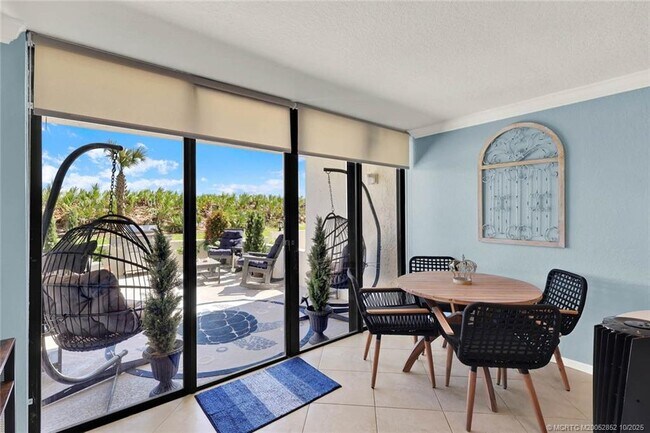 Building Photo - 10680 S Ocean Dr