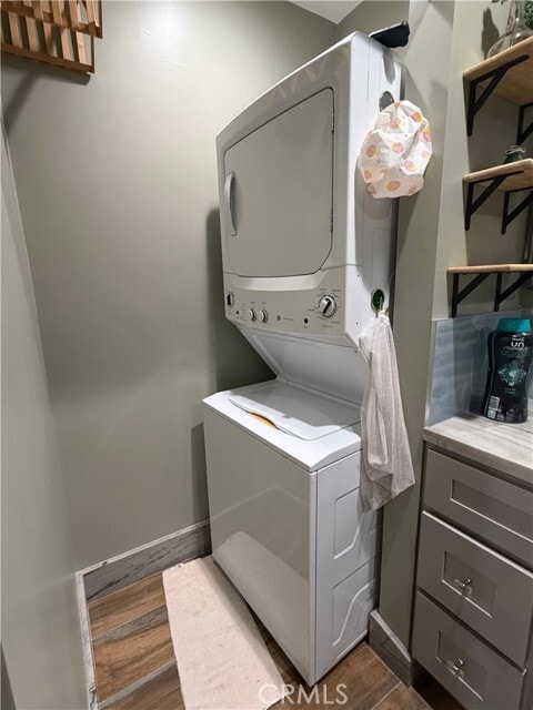 Building Photo - 18421 E Cypress St