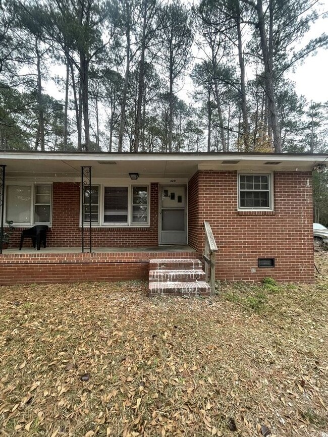 Building Photo - 429 Rose Ln