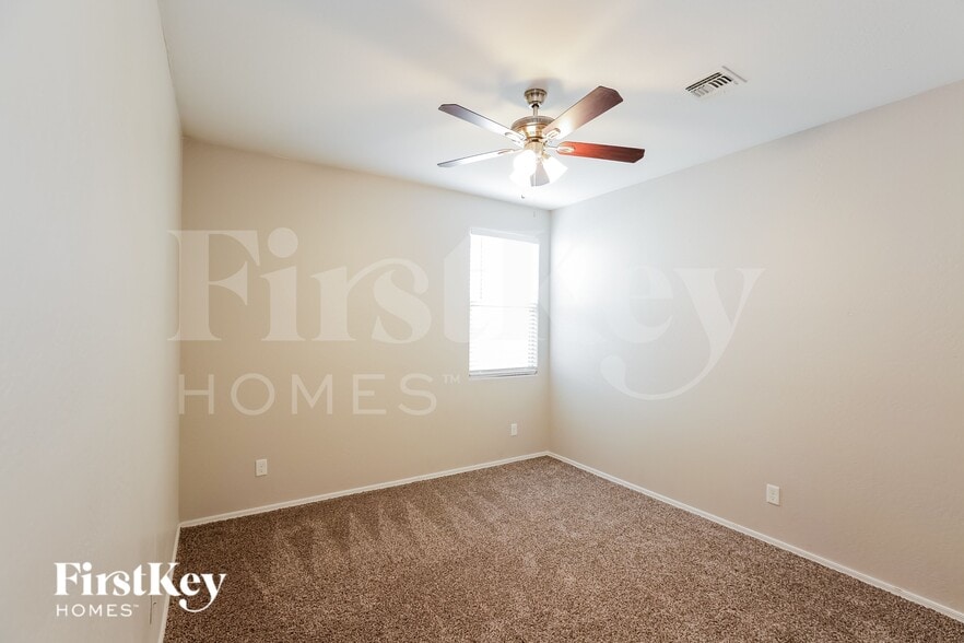 Building Photo - 18333 W Onyx Ave