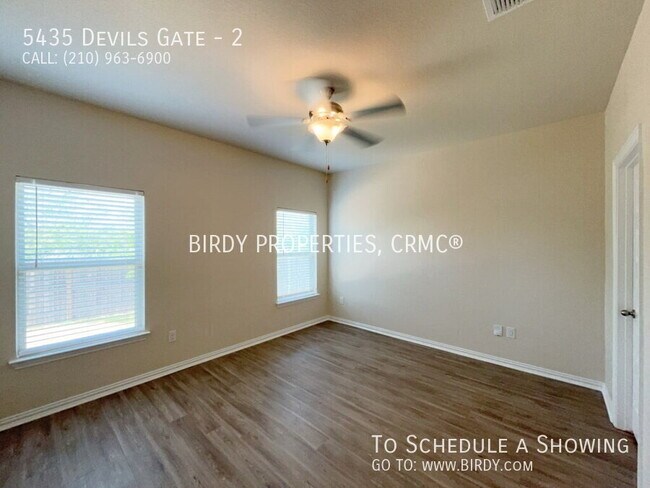 Building Photo - 5435 Devils Gate