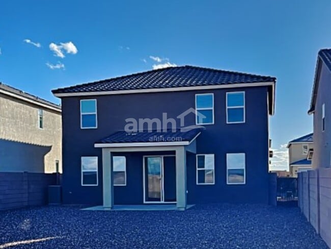 Building Photo - 7495 S Via Bombachas